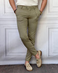 Slim Fit Kalıp Düz Kumaş Pantolon