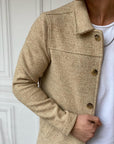 %100 Yün Düğme Detaylı Ceket