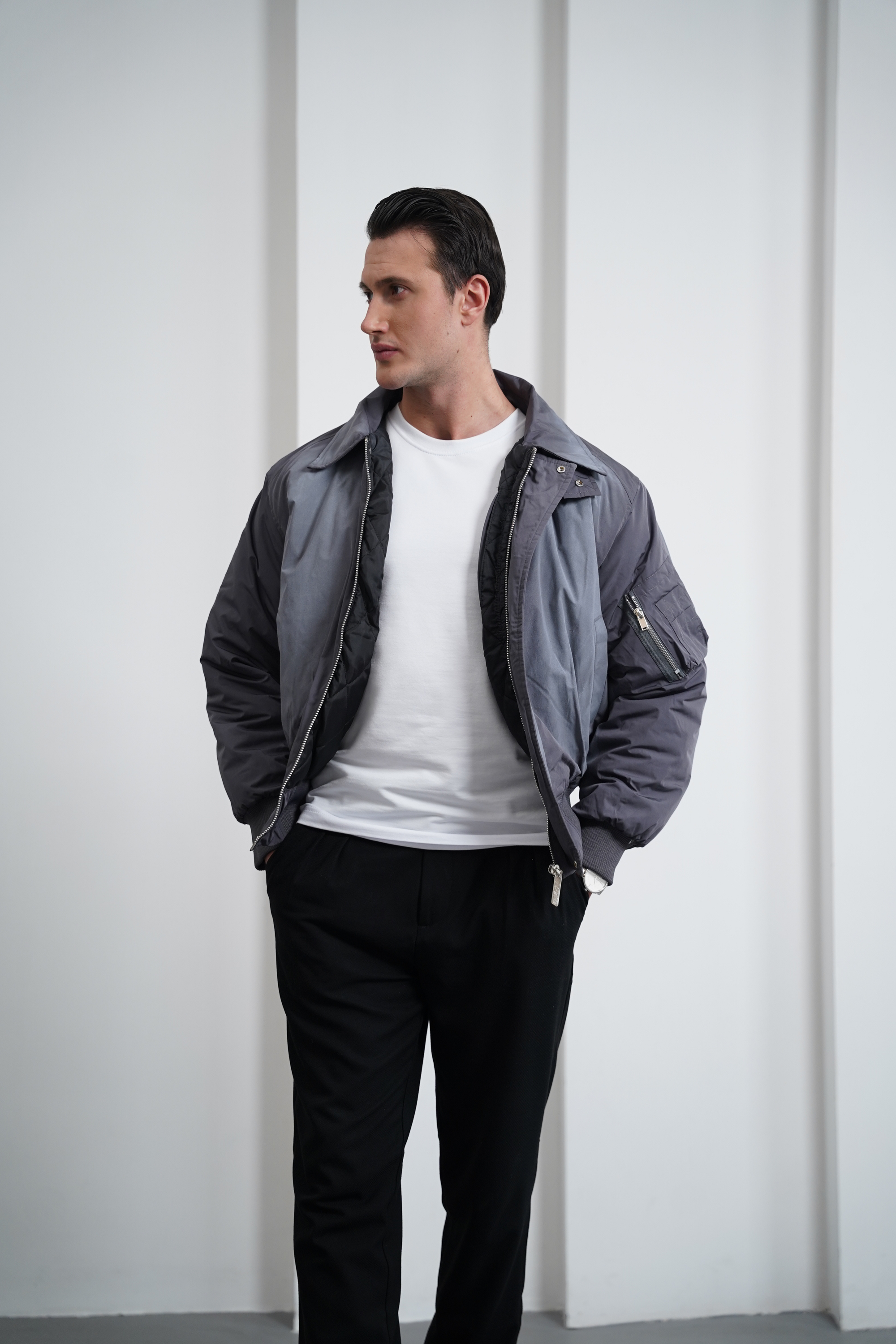 Cep Detaylı Fermuarlı Bomber Mont