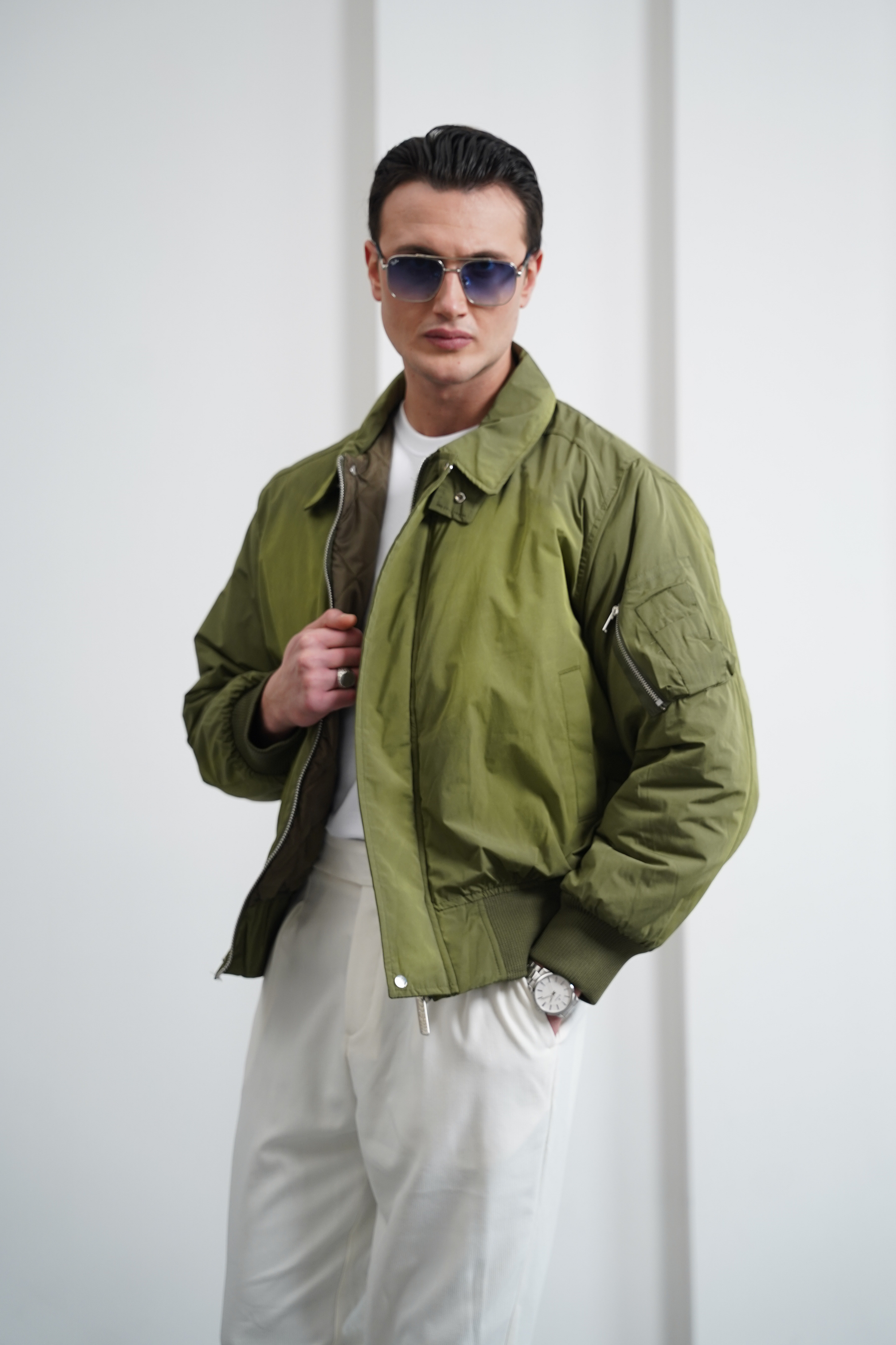 Cep Detaylı Fermuarlı Bomber Mont