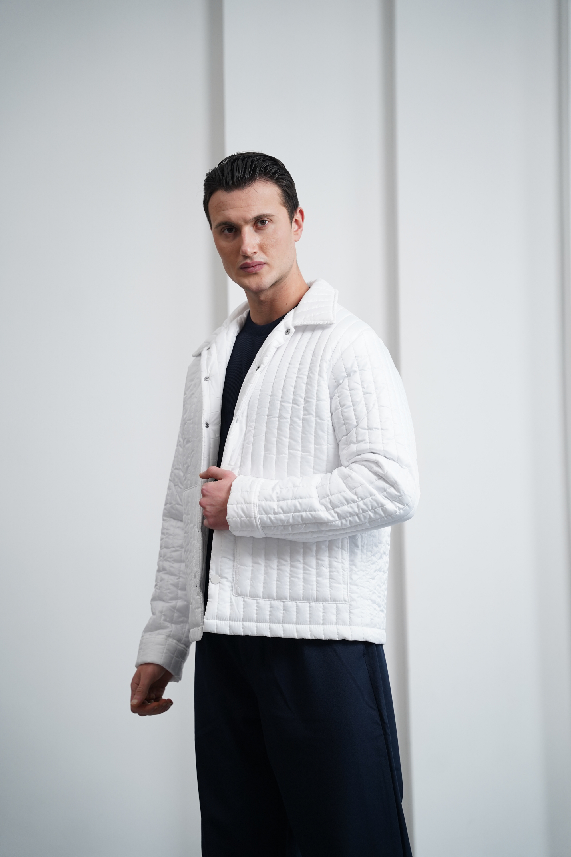 Çizgi Detaylı Dolum Elyaf Mont