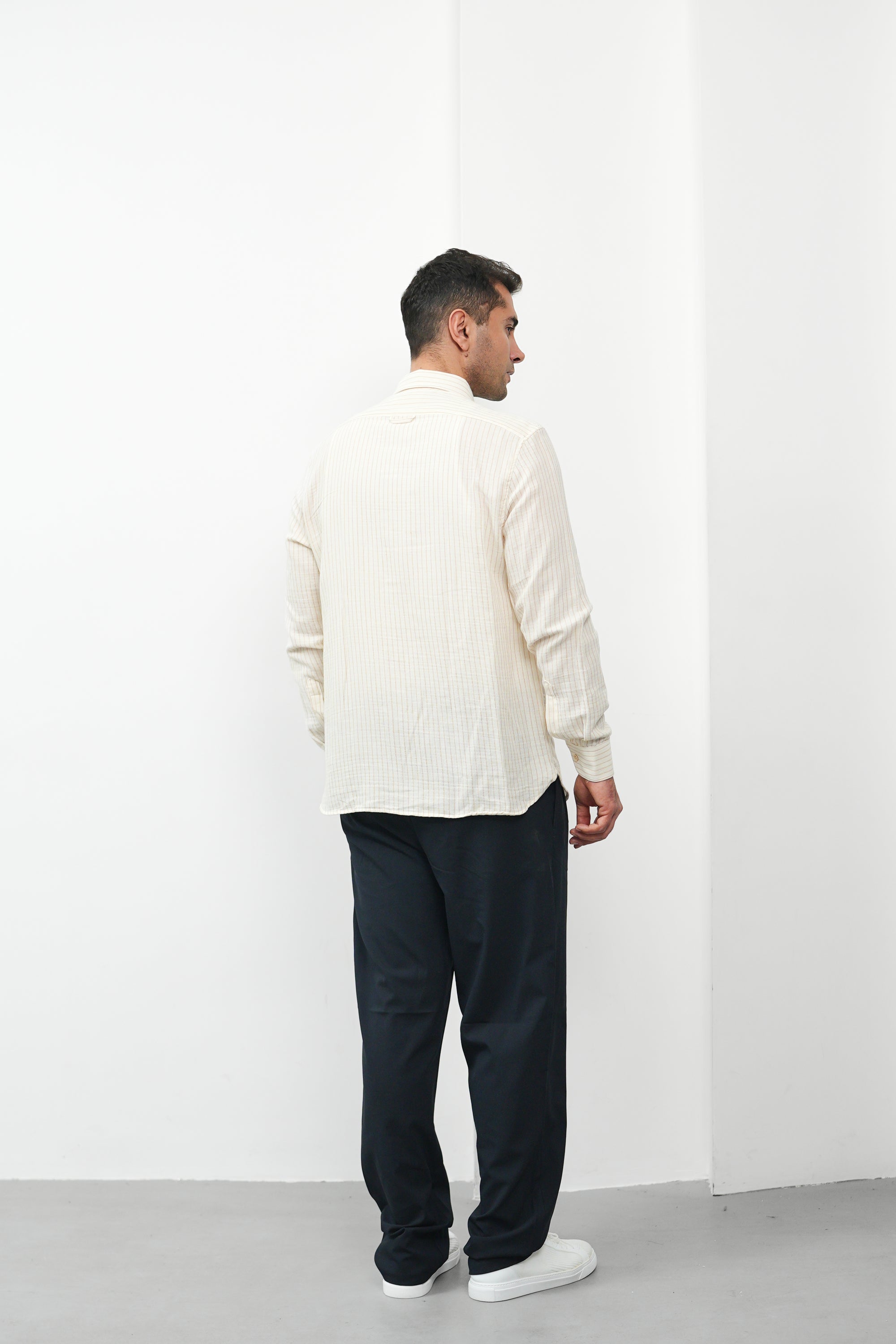 İnce Fitilli %100 İnce Pamuk Keten Regular Kalıp Gömlek