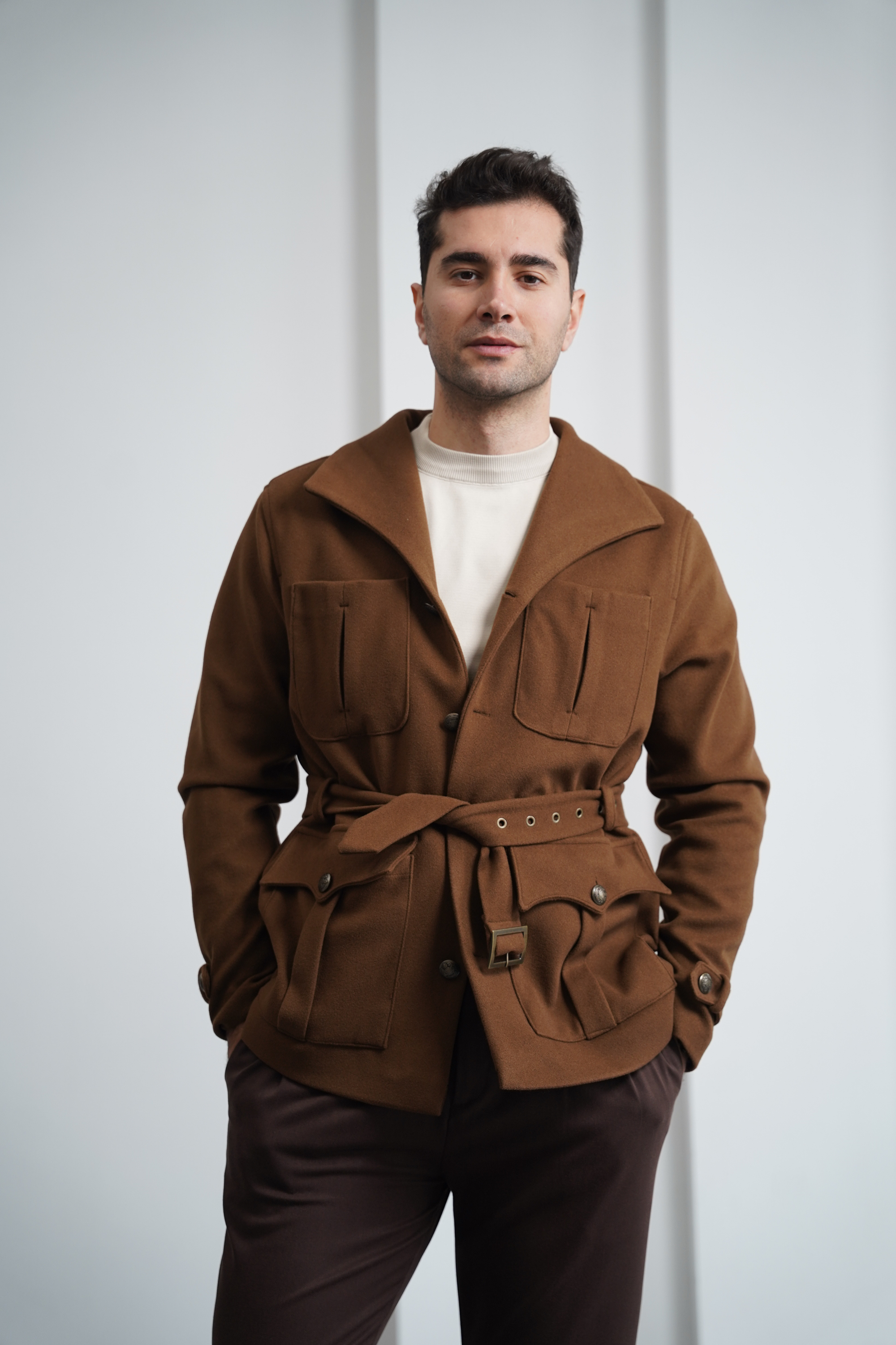 Kayık Yaka Kuzu Kaşmir Kaban