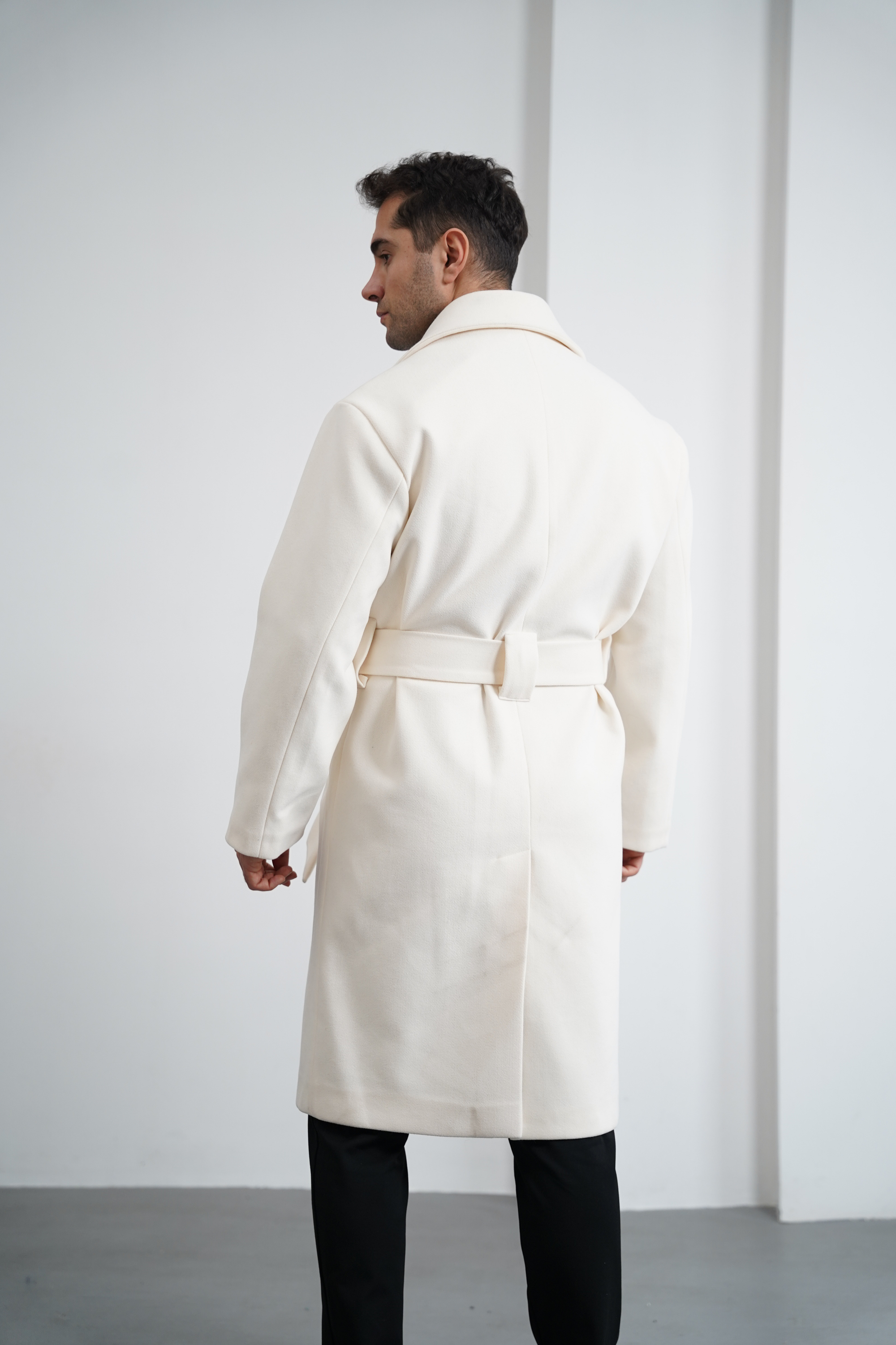 Kemer Detaylı Kaşe Kaban