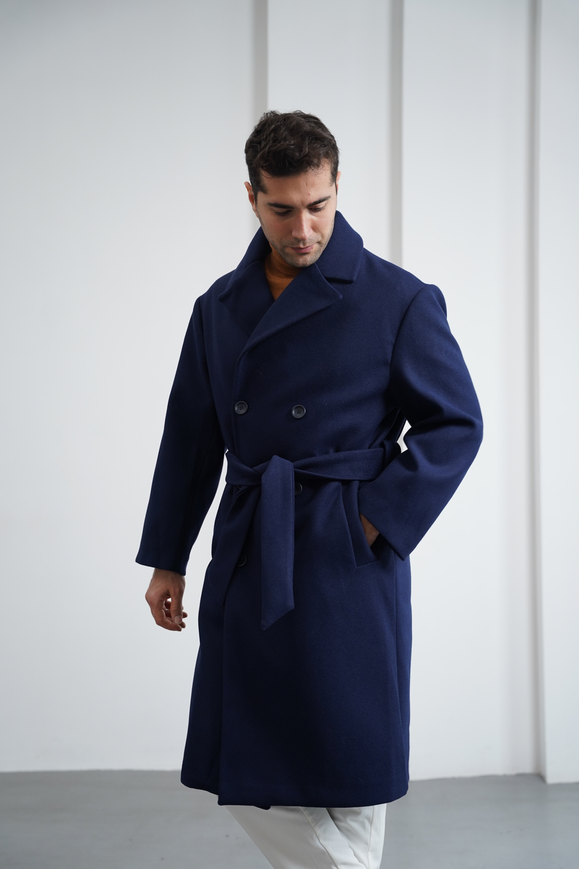 Kemer Detaylı Kaşe Kaban