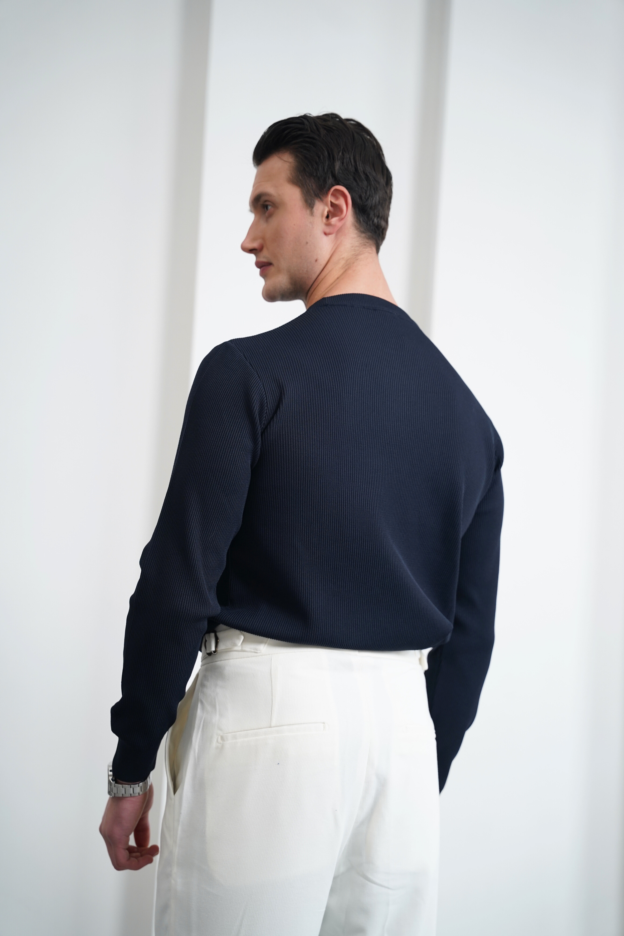 İnce Fitil Desenli Bisiklet Yaka Triko