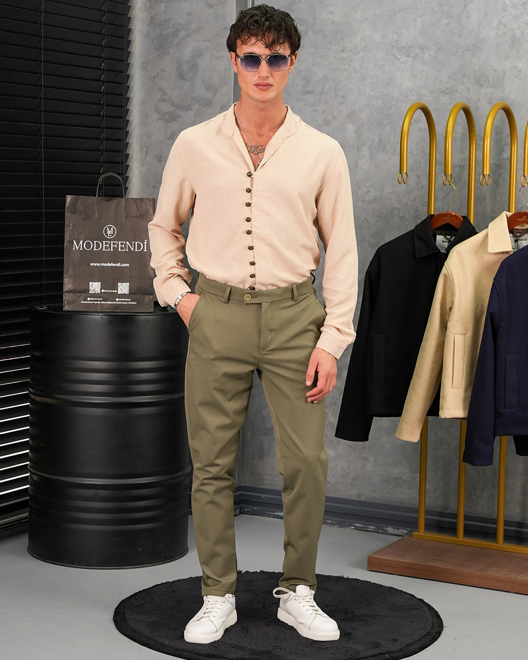 Ham Keten Metal Düğme Gömlek