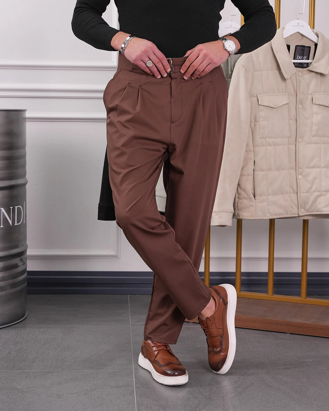 Toka Detaylı Çift Pile İtalyan Kesim Pantolon