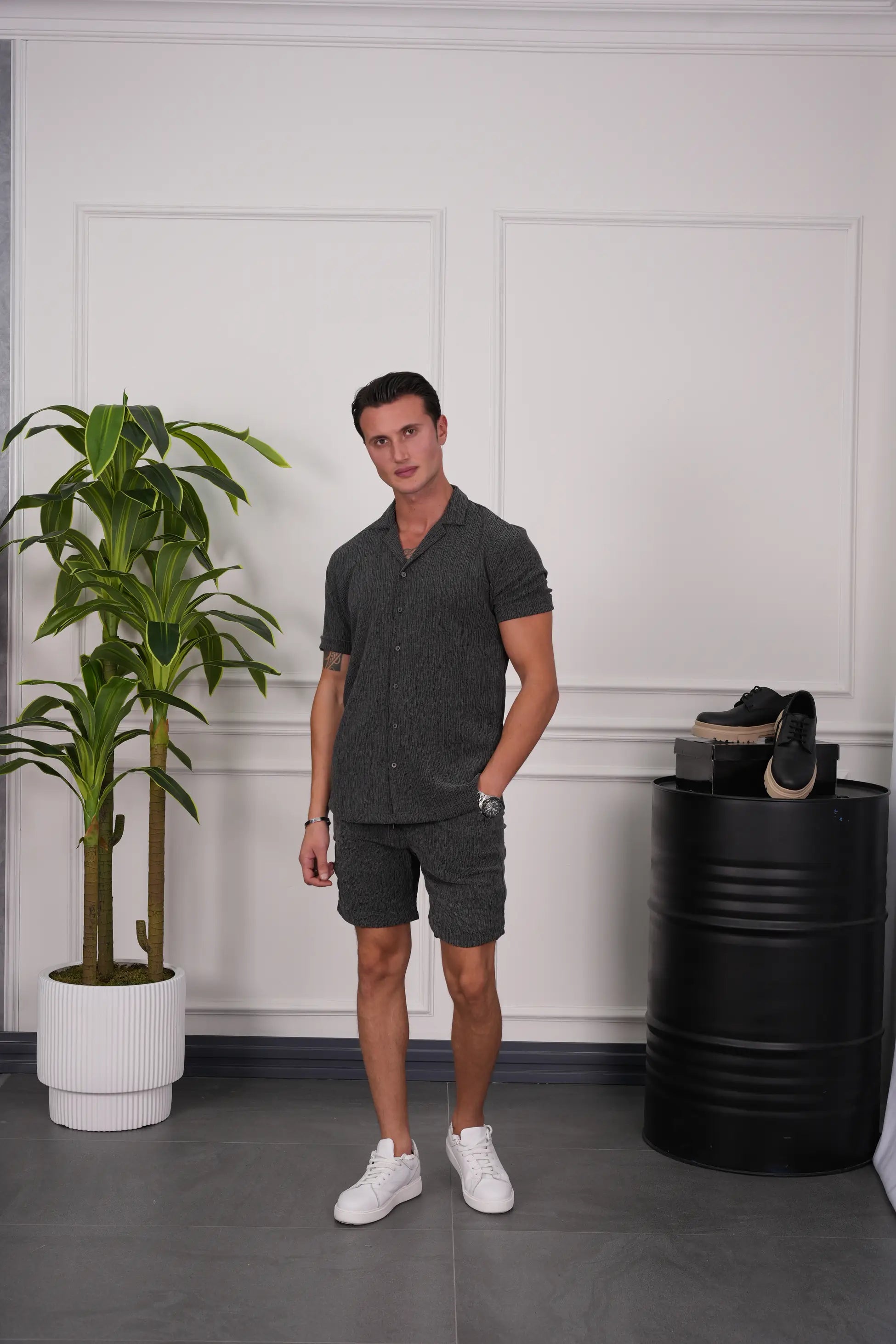 Rahat Kalıp Armur Kumaş Kısa Kollu Gömlek