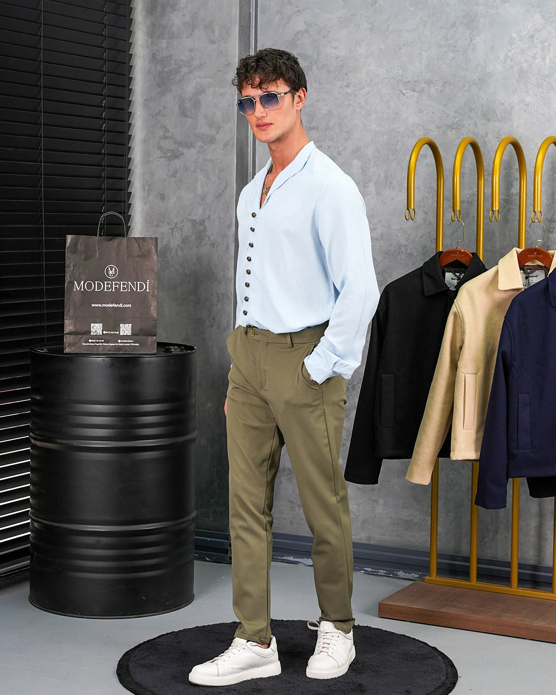 Ham Keten Metal Düğme Gömlek