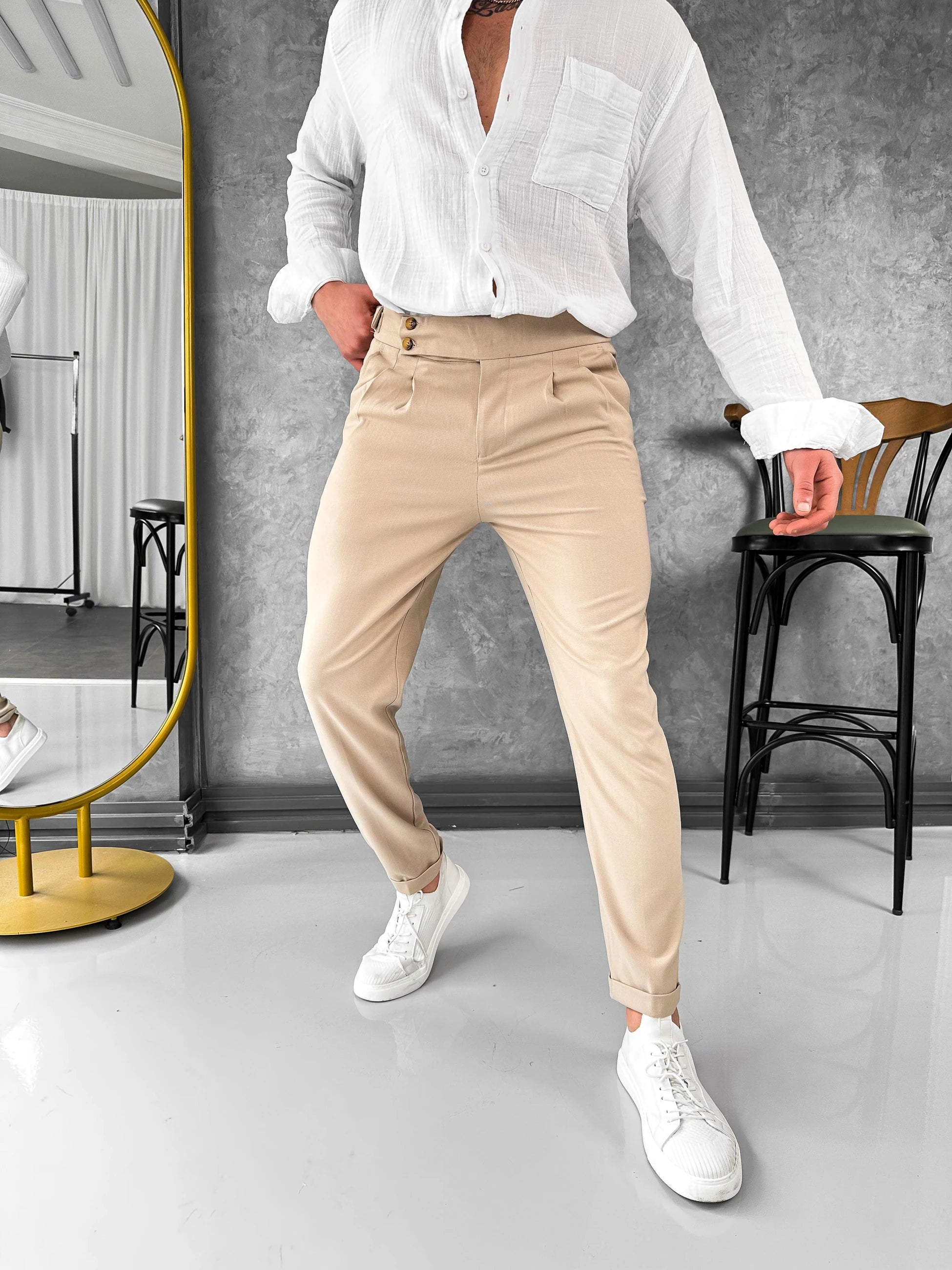 İki Düğme ve Toka Detaylı Yüksek Kalite Kumaş Pantolon