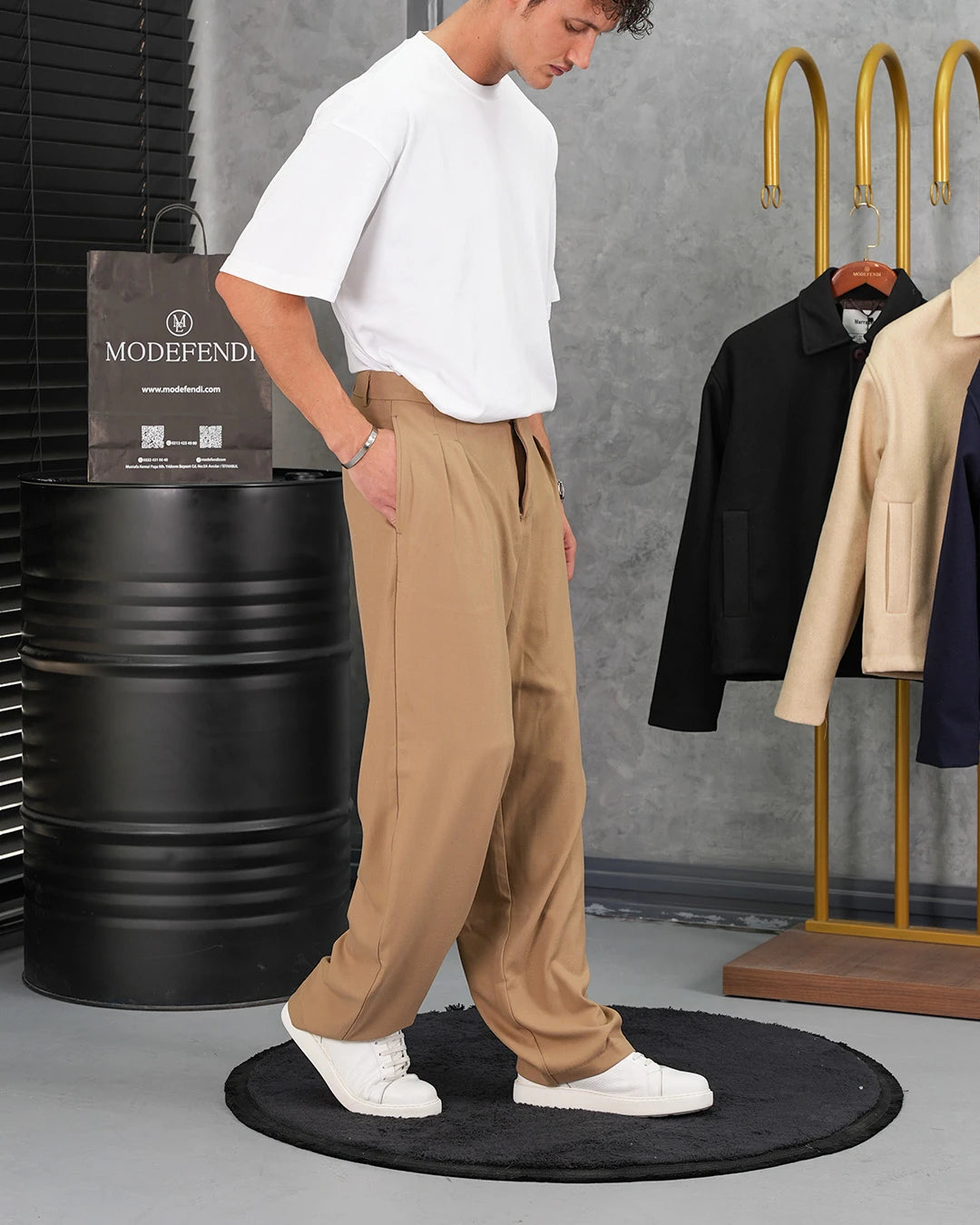 Baggy Kalıp Pile Detaylı Kumaş Pantolon