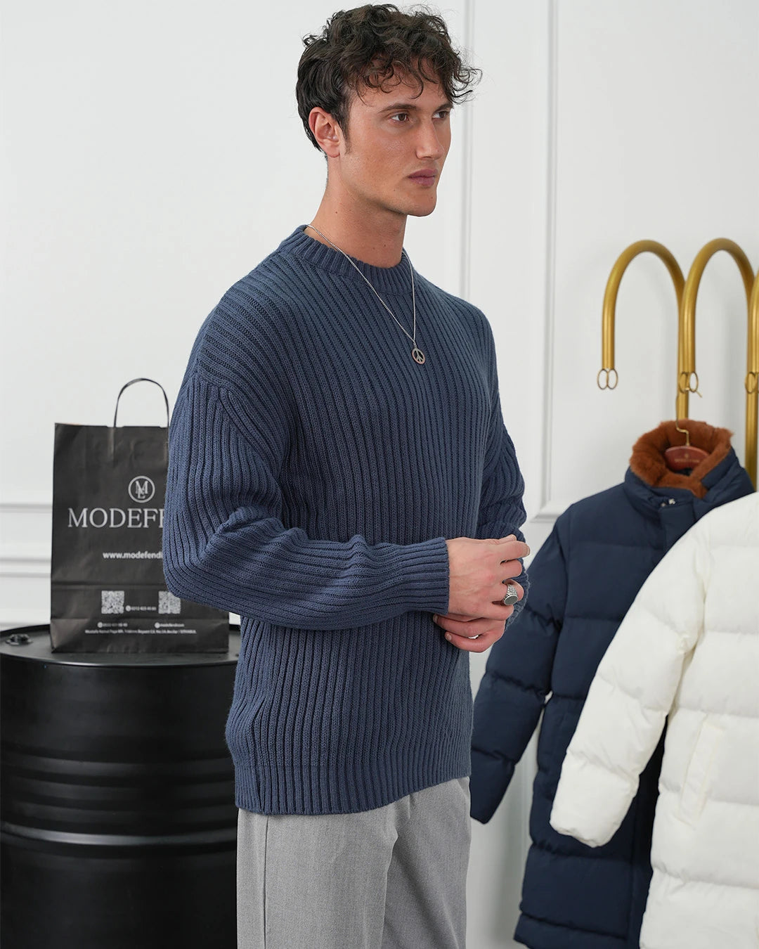 Kalın Çizgi Detaylı Oversize Kazak