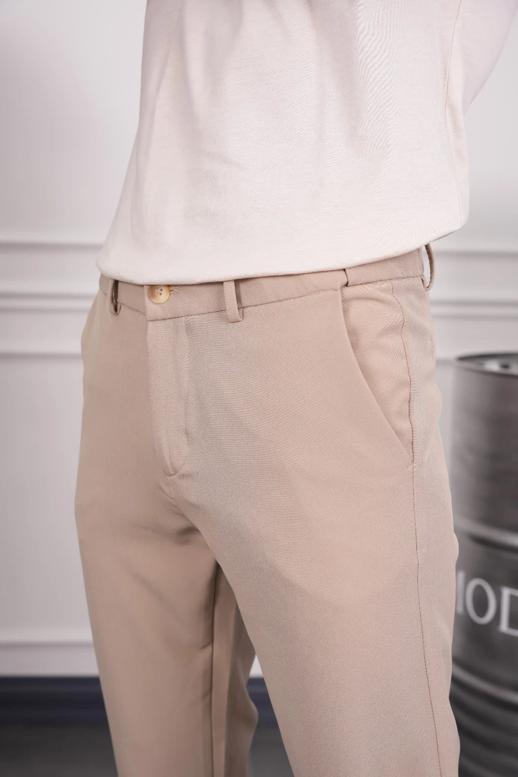 Gizli Lastik Bel Detaylı Kumaş Pantolon