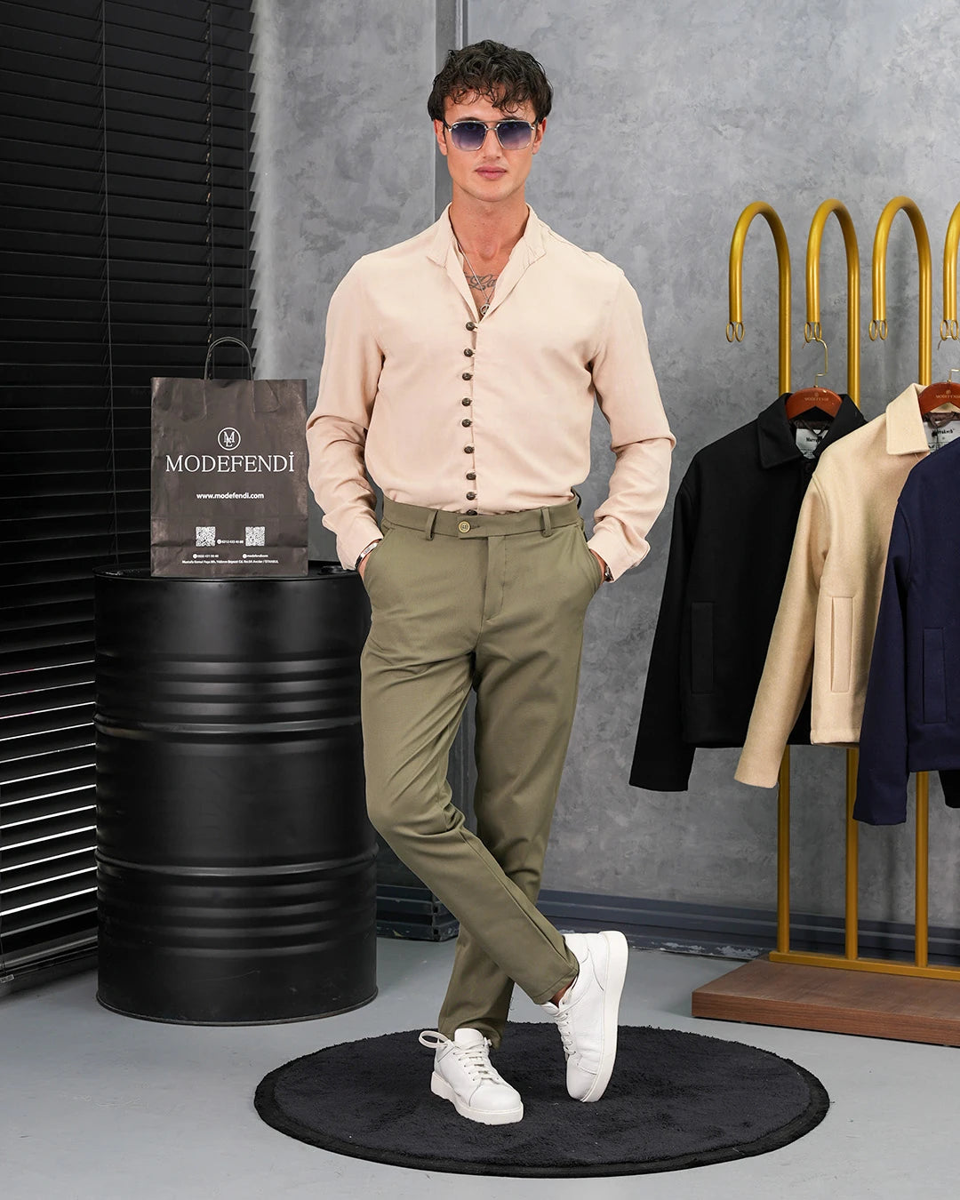 Ham Keten Metal Düğme Gömlek