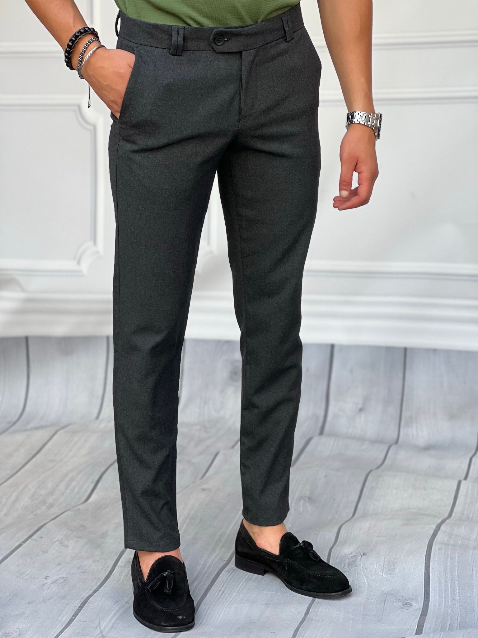 Slim Fit Kalıp Düz Kumaş Pantolon