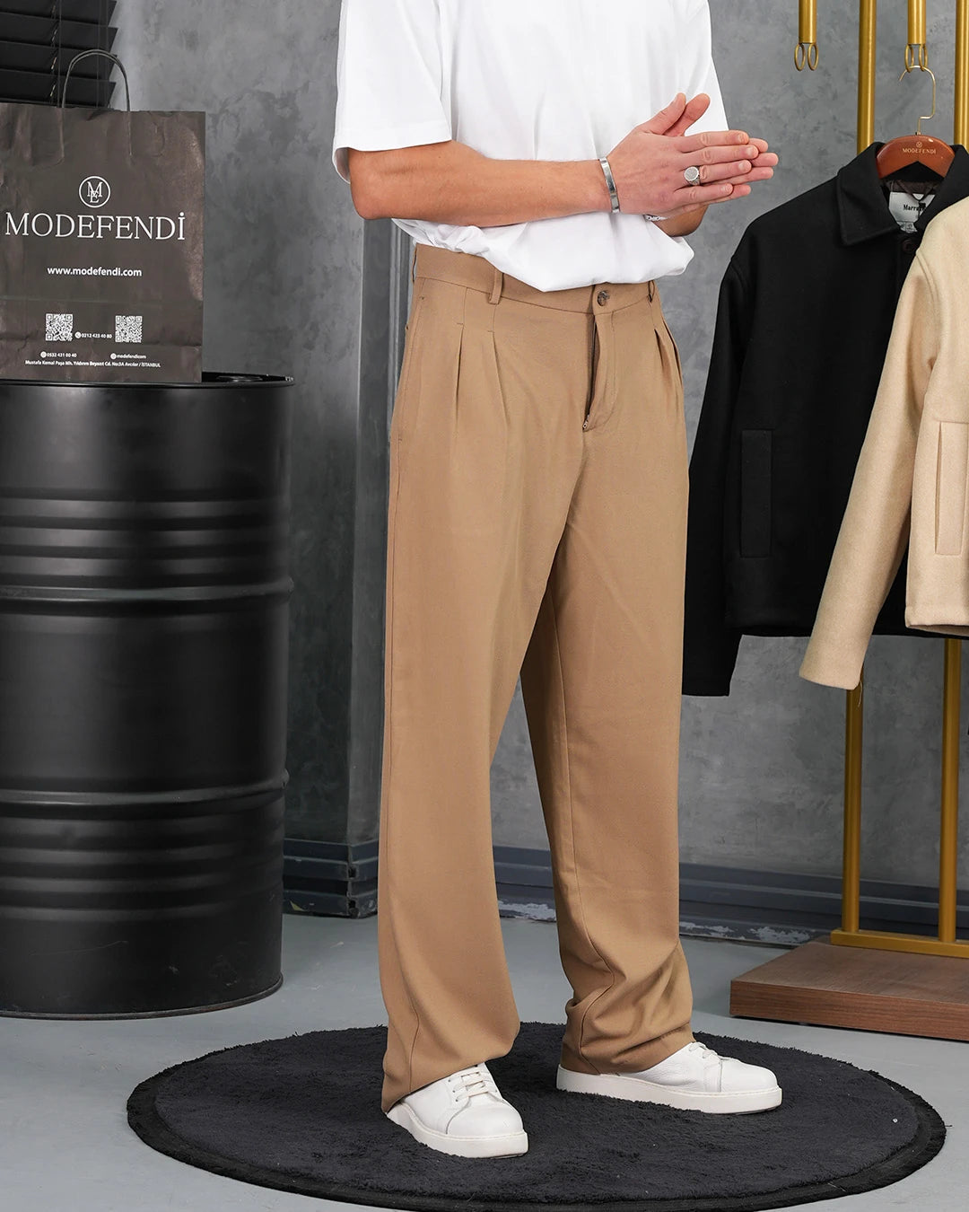 Baggy Kalıp Pile Detaylı Kumaş Pantolon