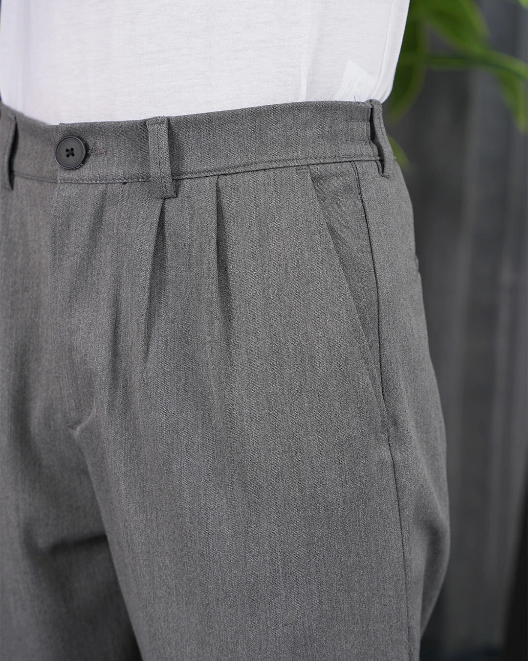 Baggy Kesim Pile Detaylı Kumaş Pantolon