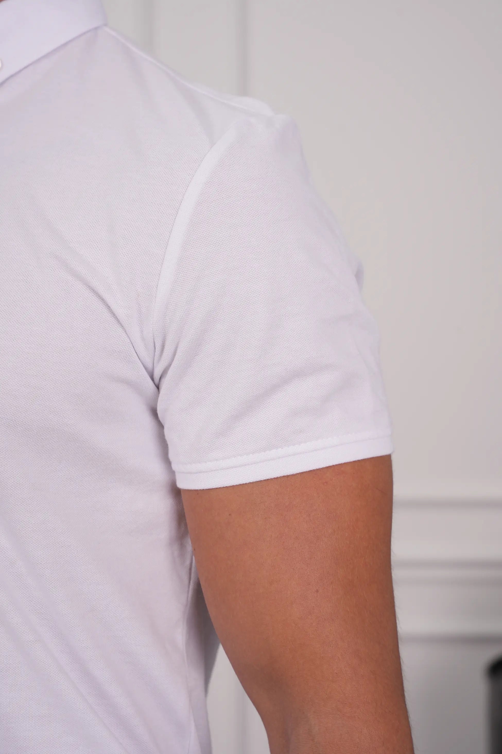 Pamuk Likra Slim Fit Kalıp Bebe Yaka Fermuarlı Tshirt