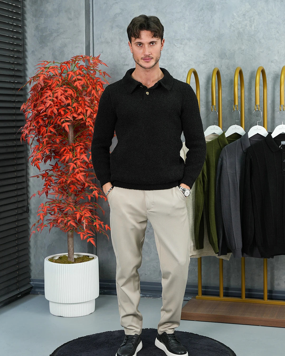 Peluş Dokulu Düğme Detaylı Triko Kazak