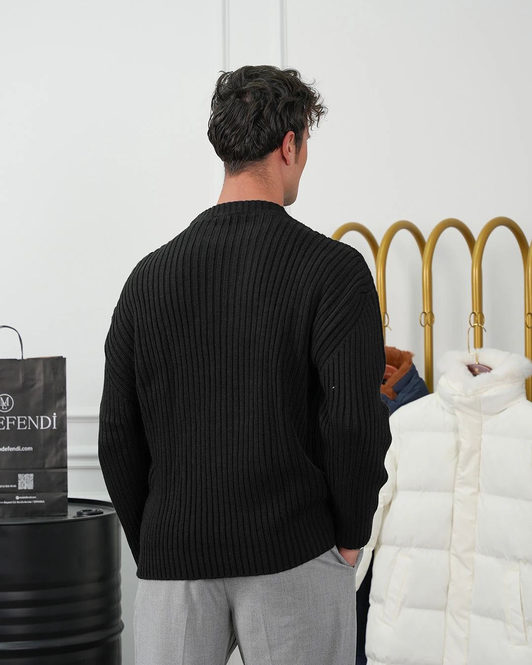 Kalın Çizgi Detaylı Oversize Kazak