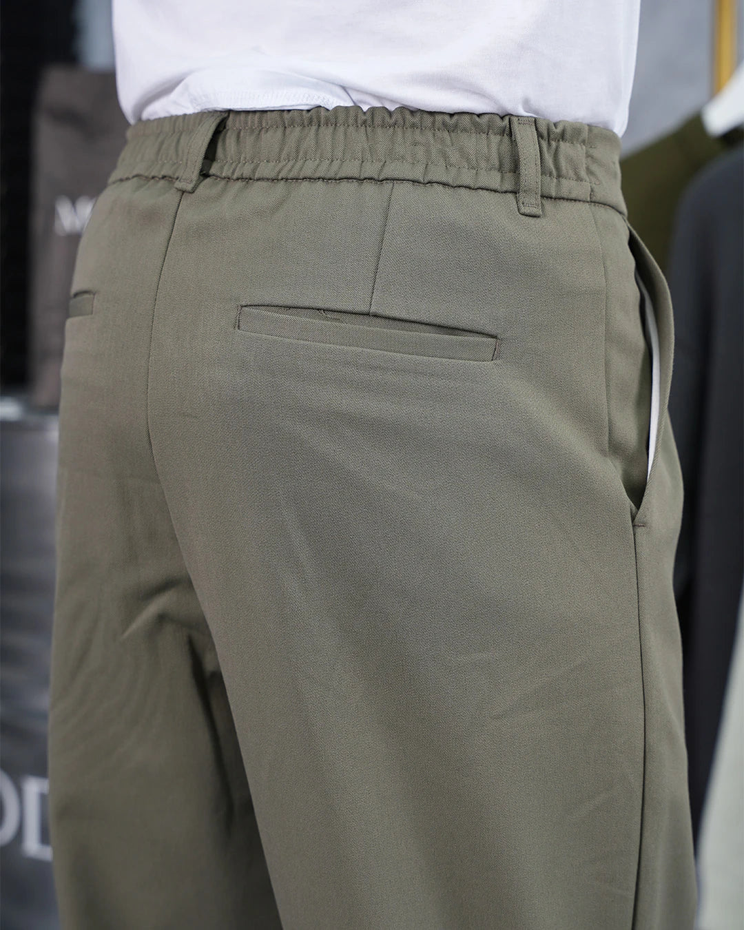 Baggy Kesim Pile Detaylı Kumaş Pantolon