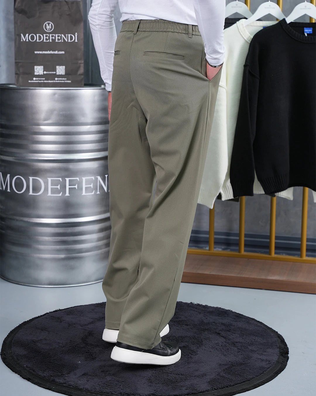 Baggy Kesim Pile Detaylı Kumaş Pantolon