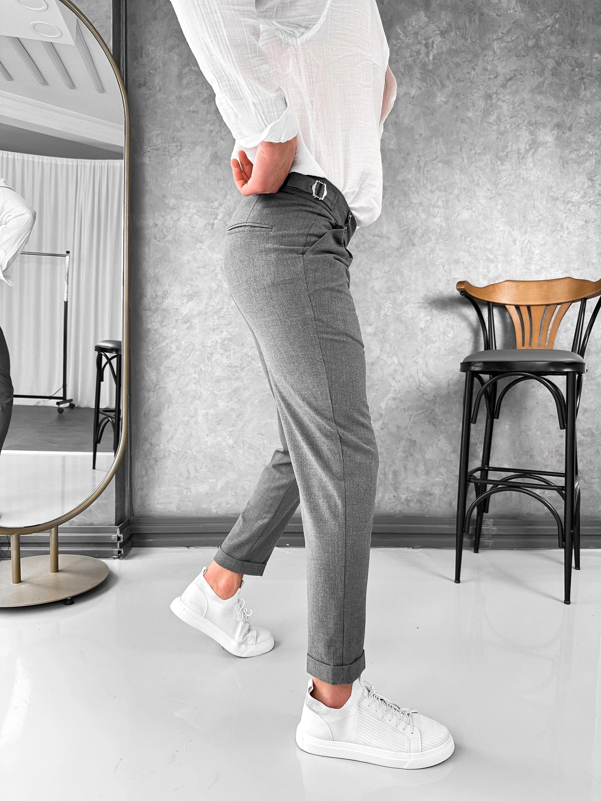 İki Düğme ve Toka Detaylı Yüksek Kalite Kumaş Pantolon