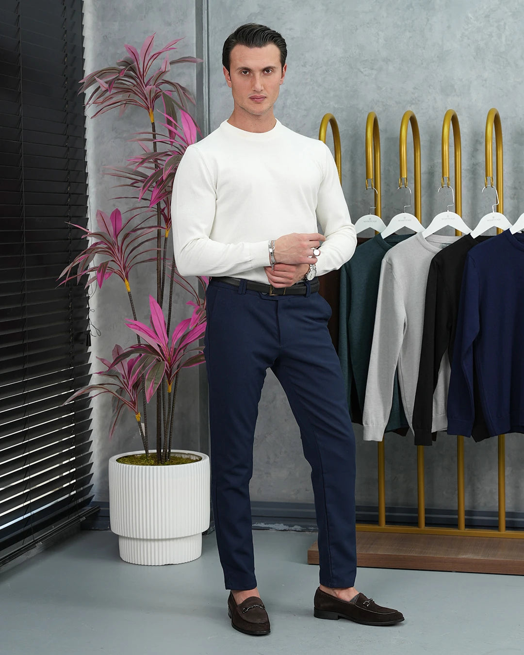 Slim Fit Kalıp Pamuk Likra Sade Bisiklet Yaka Triko Kazak