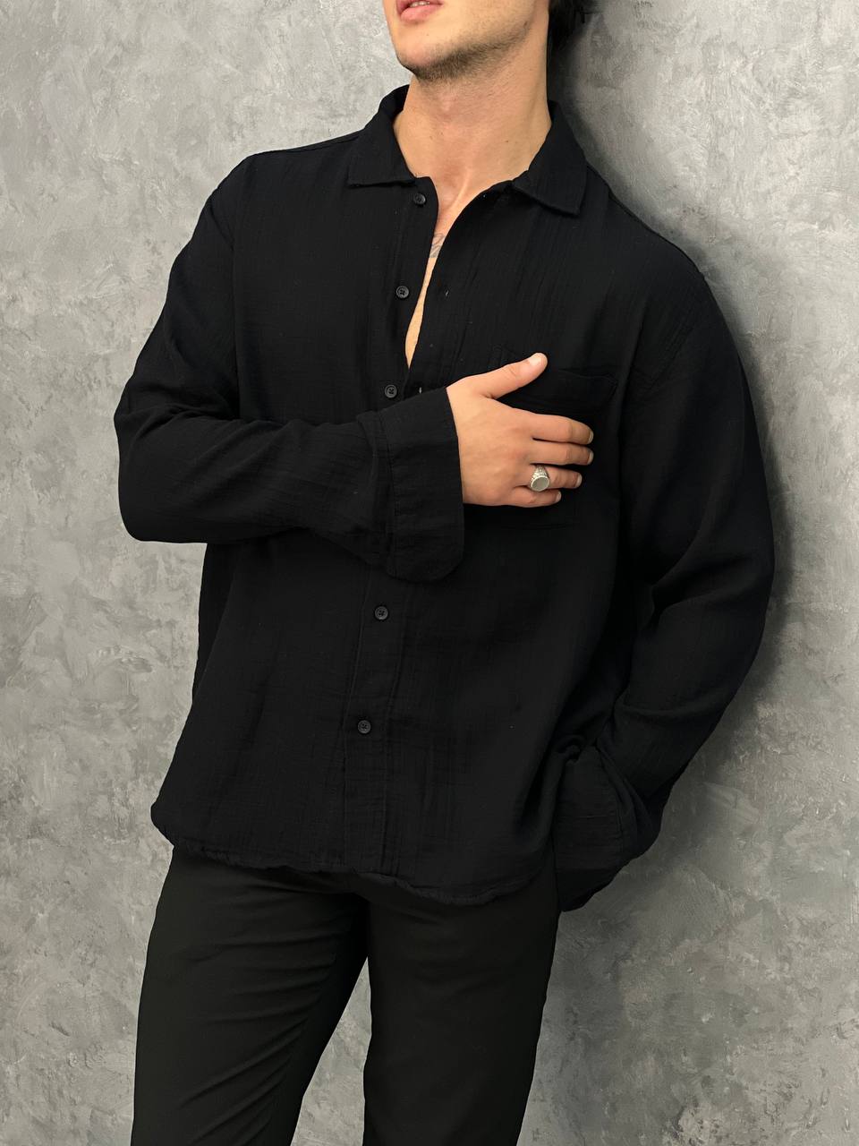 Tek Cep Detaylı Pamuk Dokulu Oversize Keten Gömlek