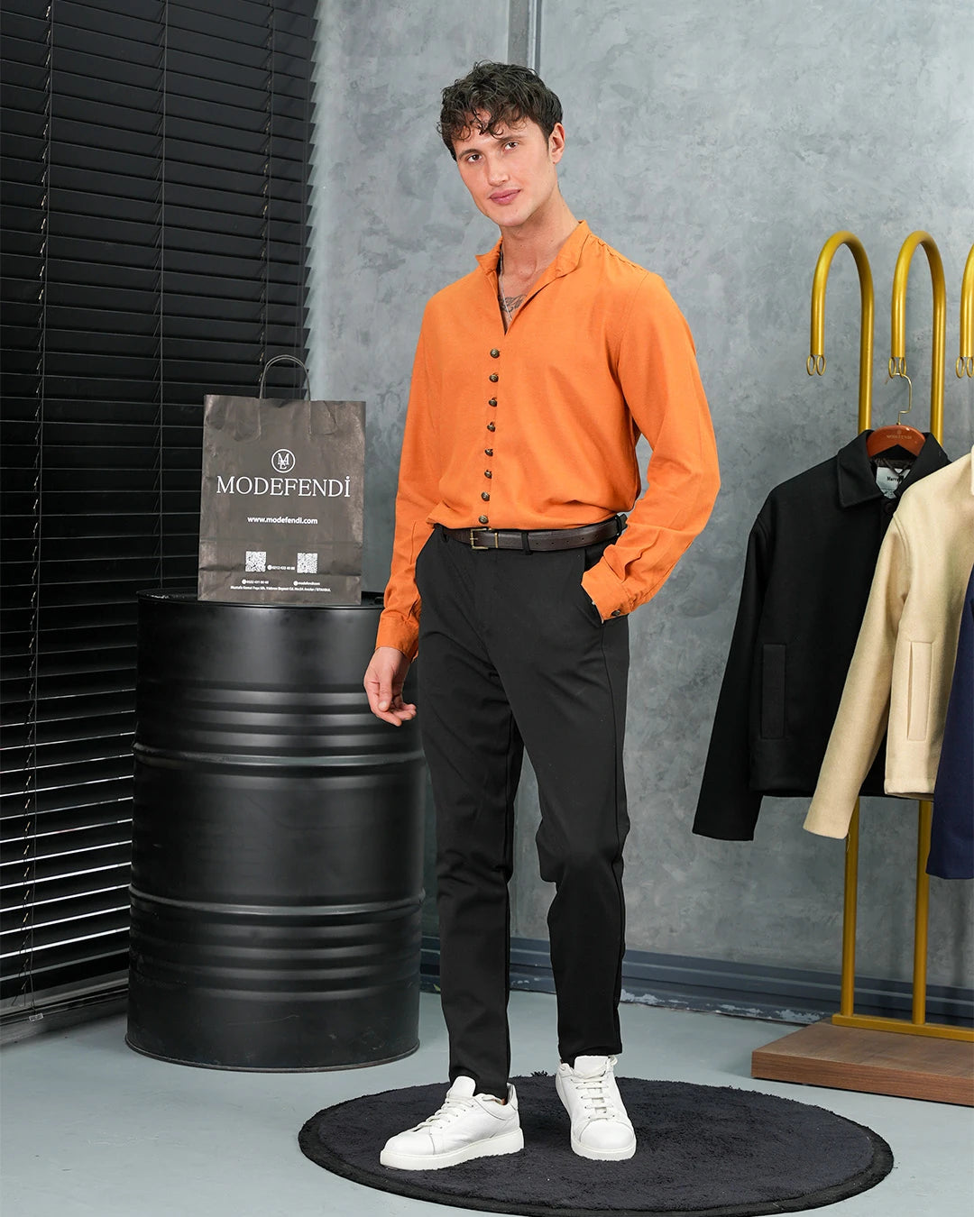 Ham Keten Metal Düğme Gömlek