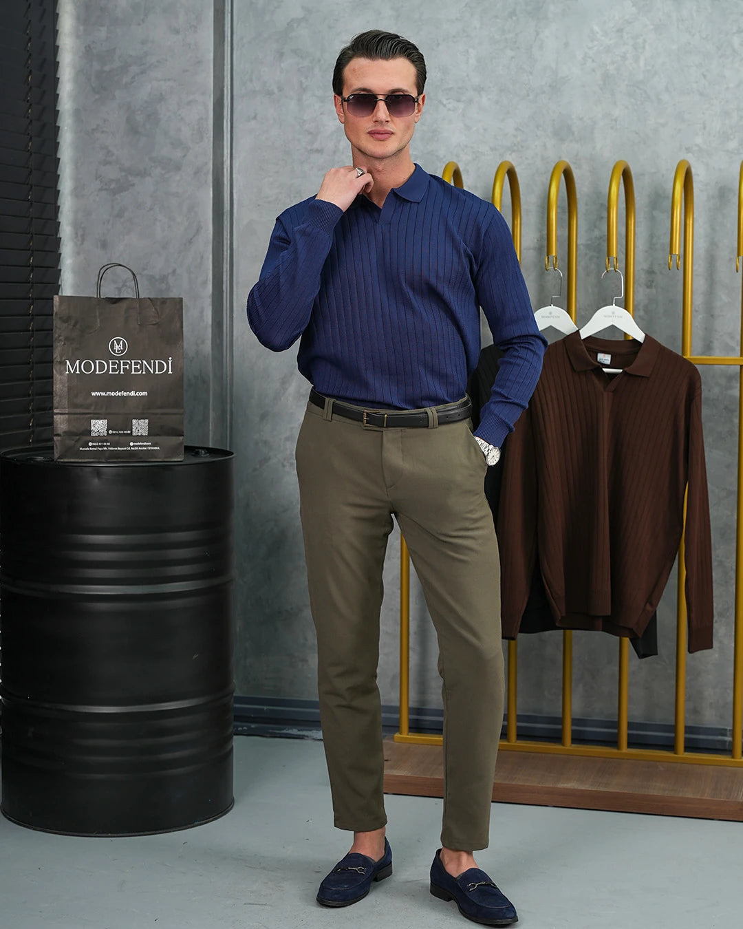 Pamuk Likra Slim Fit Kesik Yaka Dikey Çizgi Triko Kazak