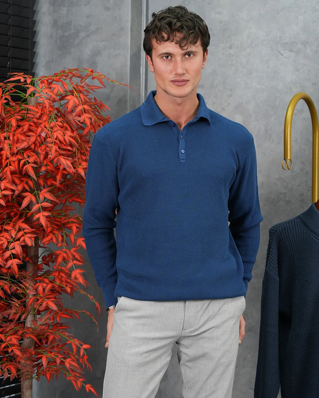 Polo Yaka Düğme Detaylı Kazak