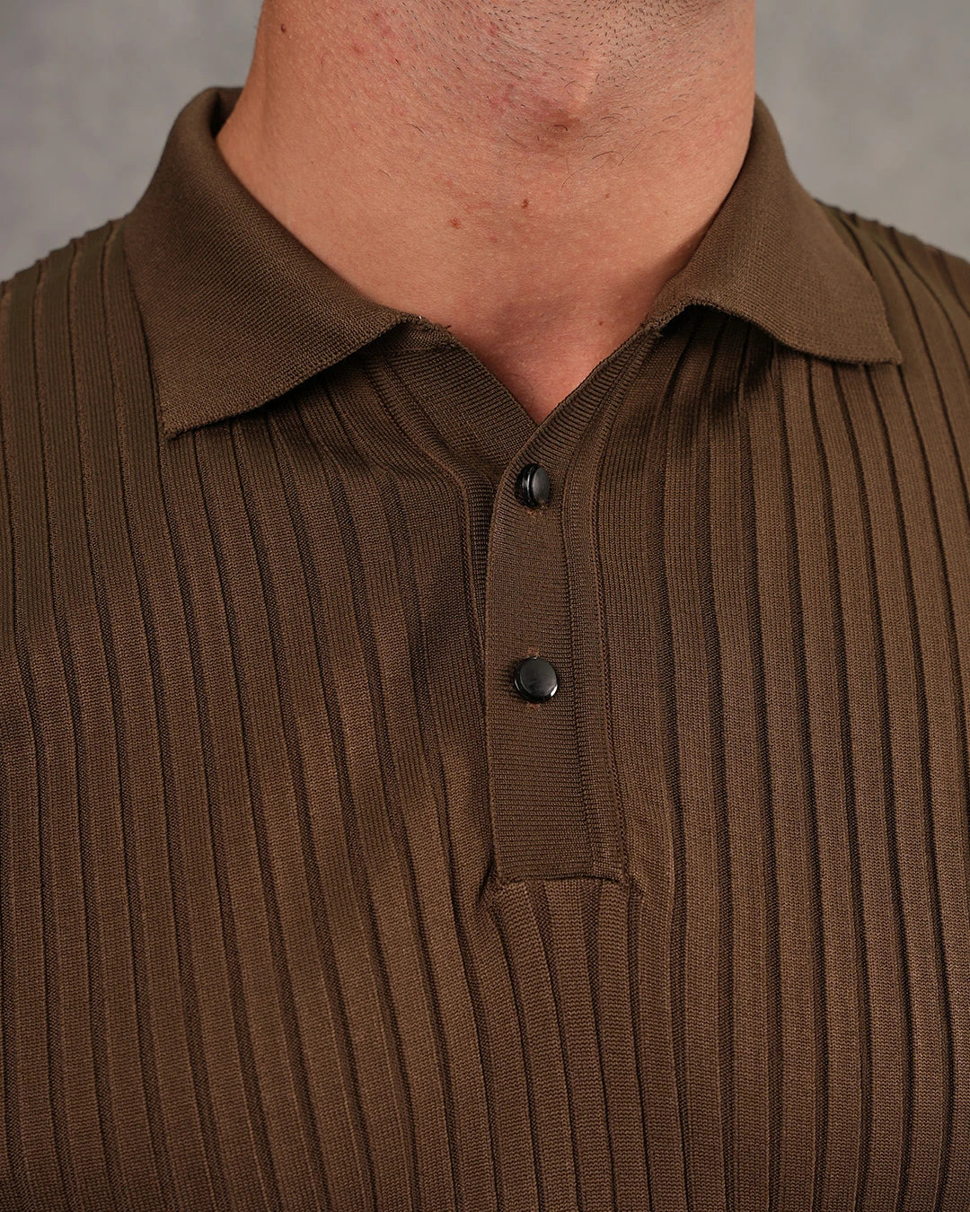 Pamuk Likra İnce Fitil Yaka Düğmeli Slim Fit Triko Kazak