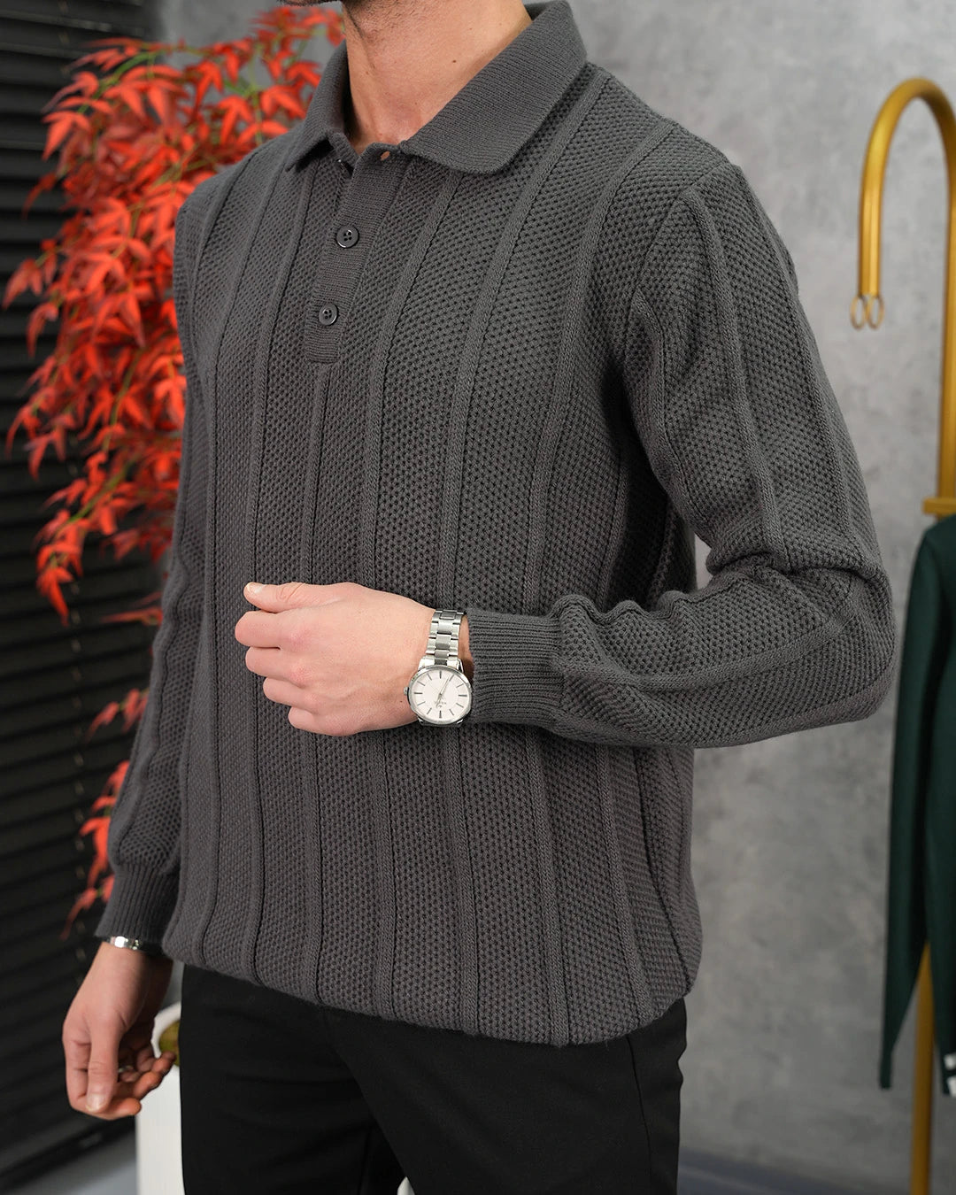 Polo Yaka Örgü Dokulu Triko Kazak