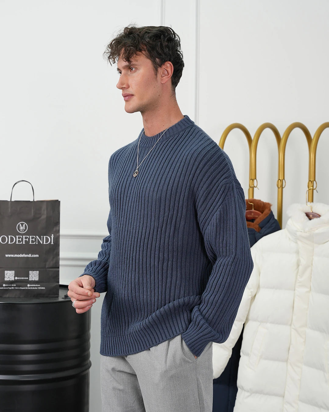 Kalın Çizgi Detaylı Oversize Kazak