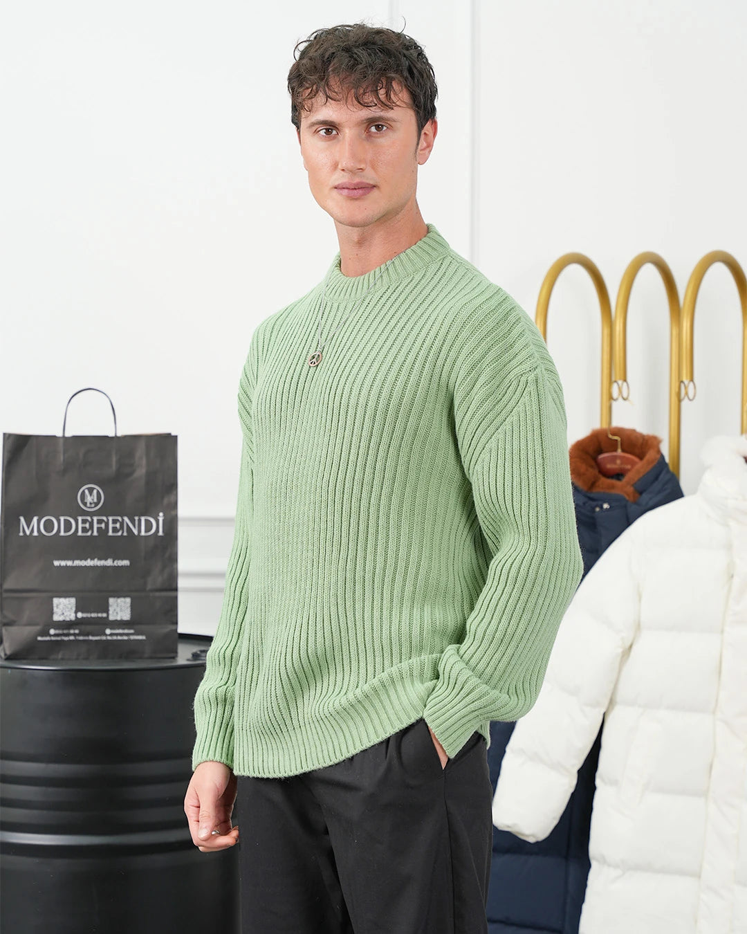 Kalın Çizgi Detaylı Oversize Kazak