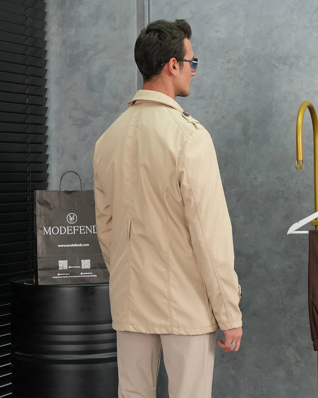 Kemer Detaylı Mevsimlik Trençkot