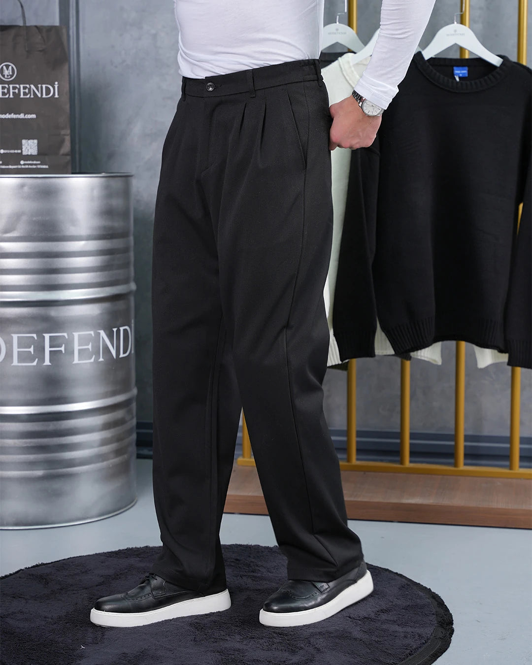 Baggy Kesim Pile Detaylı Kumaş Pantolon