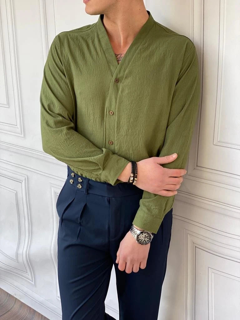 V Yaka Armürlü Rahat Kalıp Pamuklu Gömlek