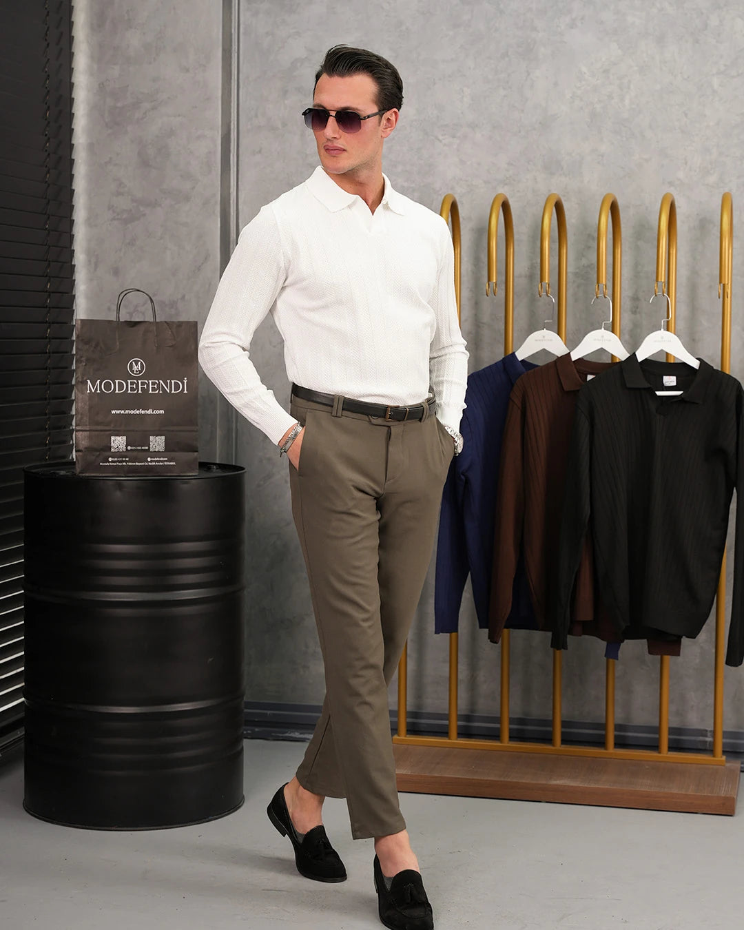 Pamuk Likra Slim Fit Örgü Desen Kesik Yaka Kazak