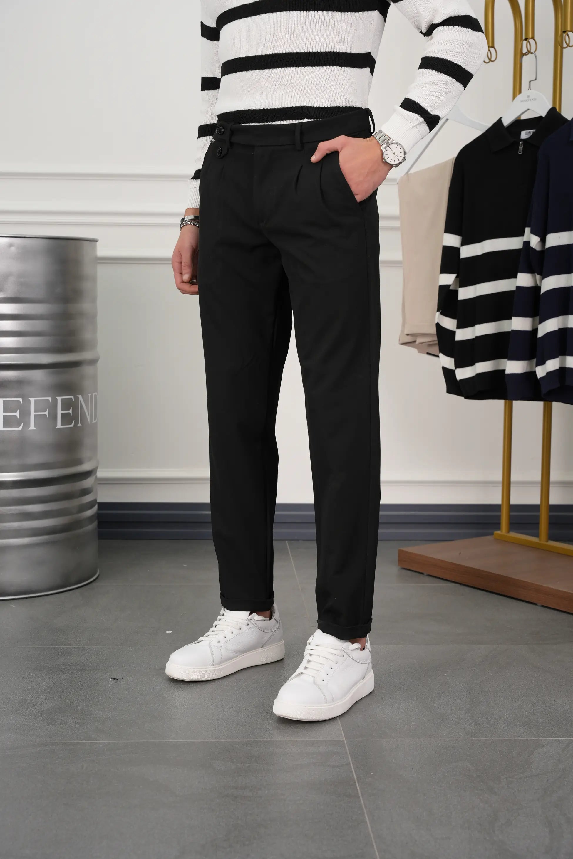 Tek Pile Yüksek Bel Çift Düğme Kumaş Pantolon