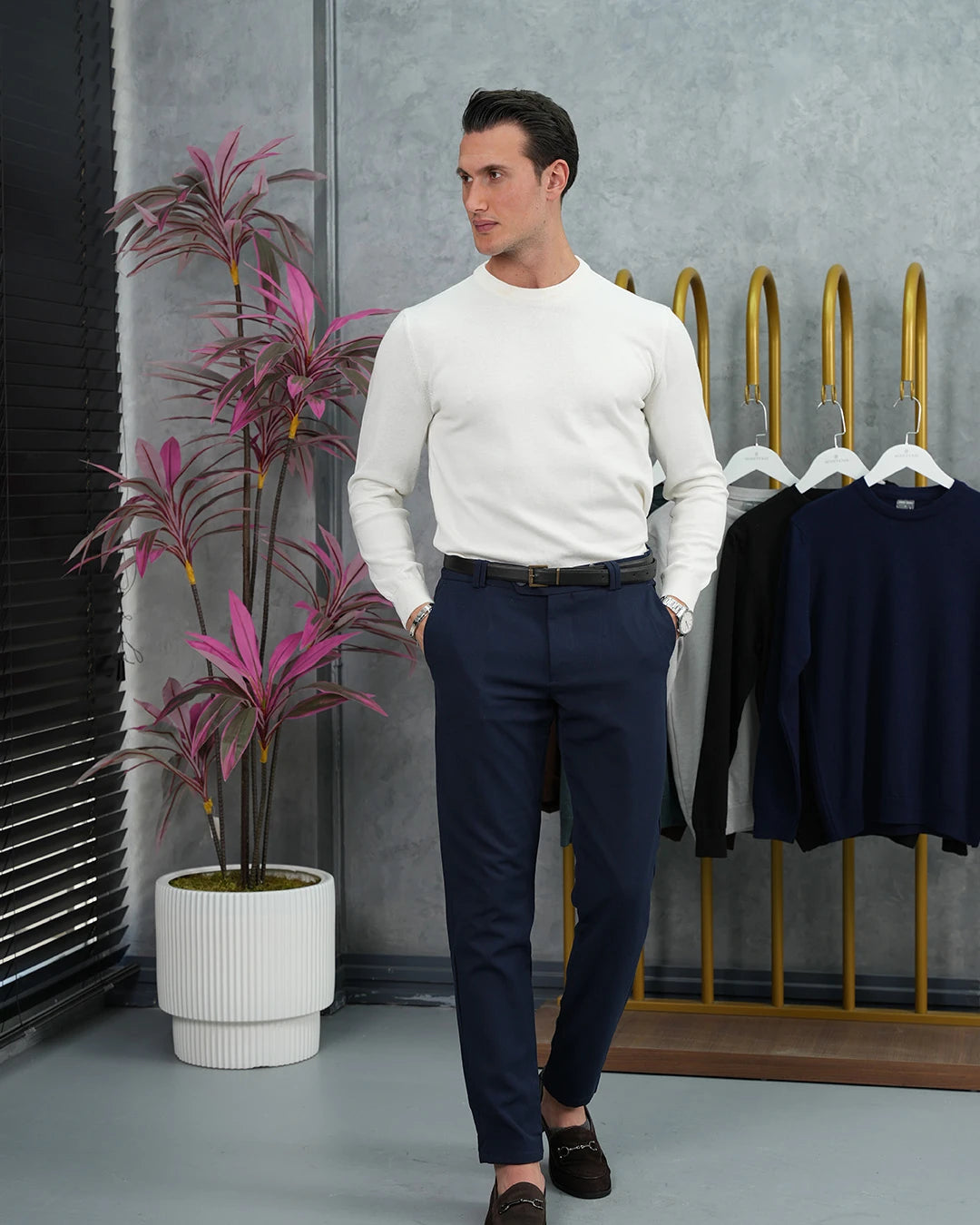 Slim Fit Kalıp Pamuk Likra Sade Bisiklet Yaka Triko Kazak