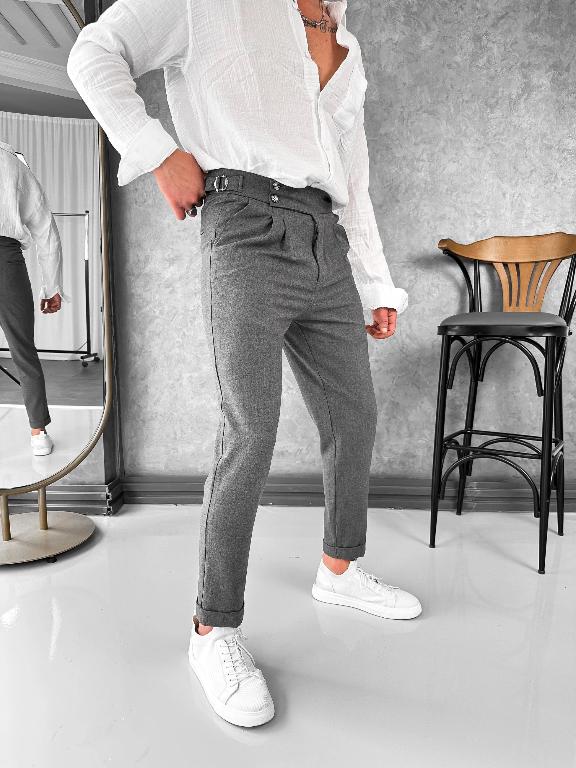 İki Düğme ve Toka Detaylı Yüksek Kalite Kumaş Pantolon