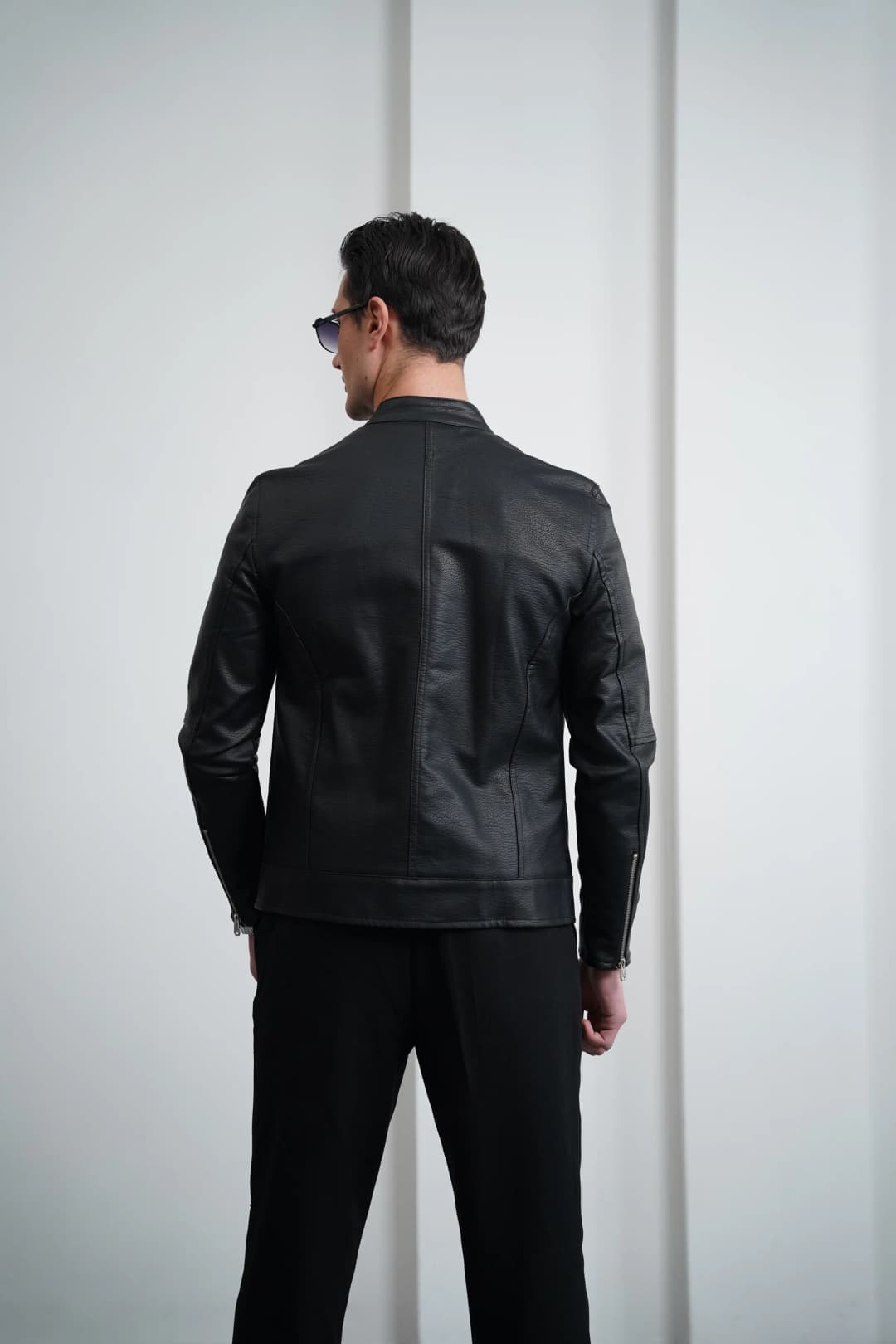 Slim fit Kalıp Hakim Yaka Çıtçıt Detaylı Sade Deri Mont - 5