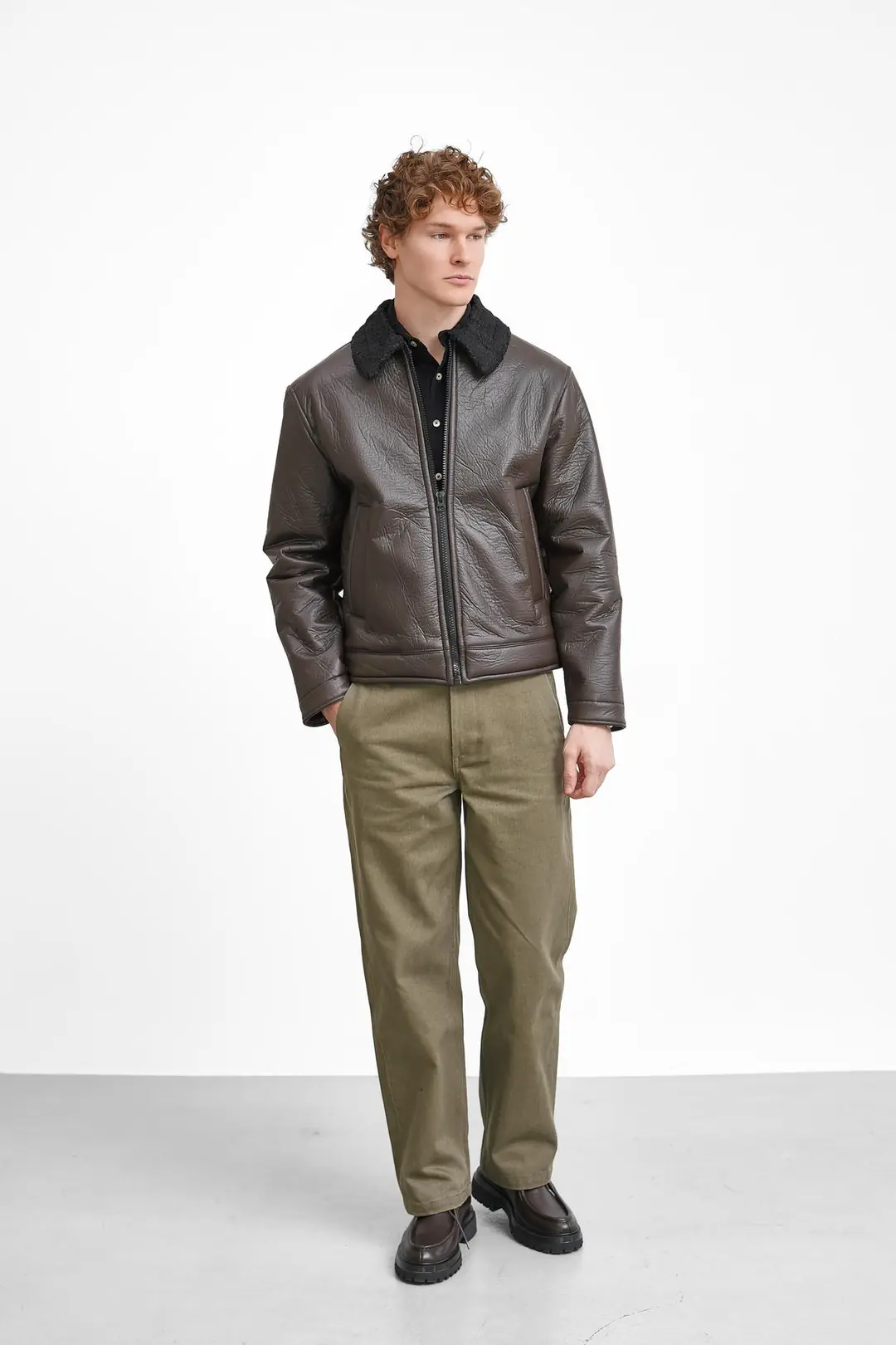 Orta Slim Fit İçi Elyaf Yaka Kürk Detaylı İthal Deri Yan Cep Deri Mont - 4